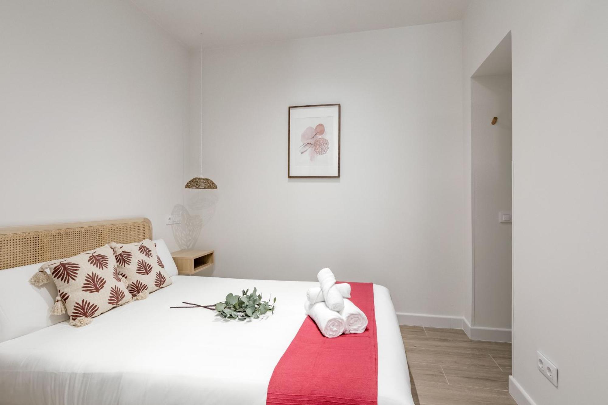Charming Madrid Castilla - Estudios Y Apartamentos Renovados — Fotos 1